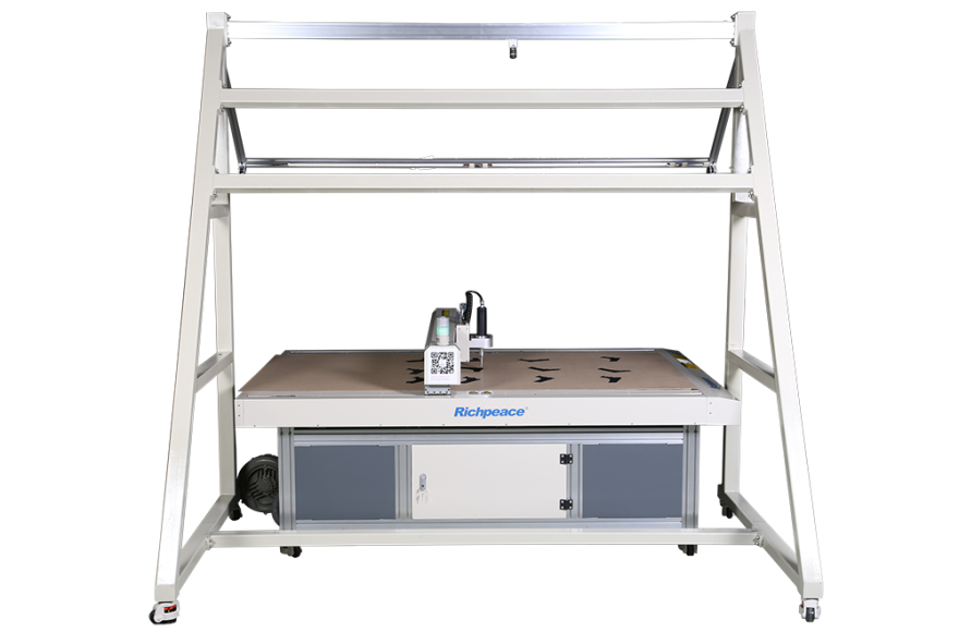 富怡全自動(dòng)超聲波點(diǎn)燙機(jī)