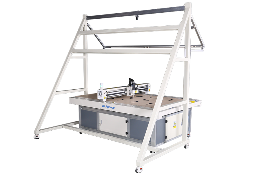 富怡全自動(dòng)超聲波點(diǎn)燙機(jī)