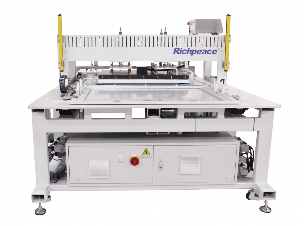 富怡全自動沖、復、縫、繡生產(chǎn)線